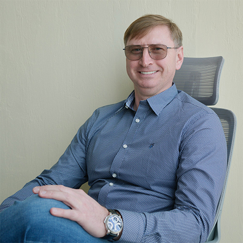 Виктор Никифоров