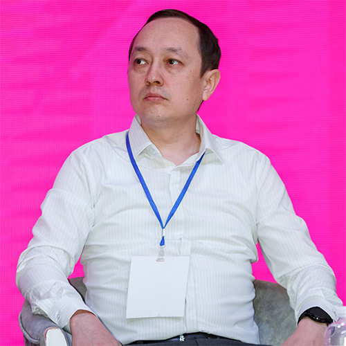 Станислав Лим